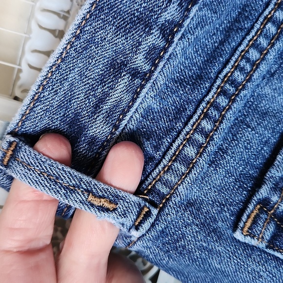 Calvin Klein Jeans Weekend Denim Shorts sz 4 - Picture 14 of 15